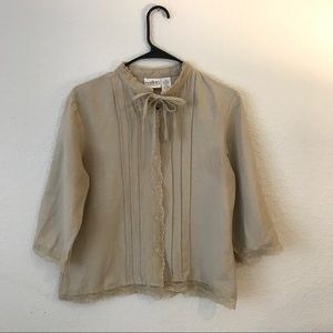 Linen & Lace Blouse